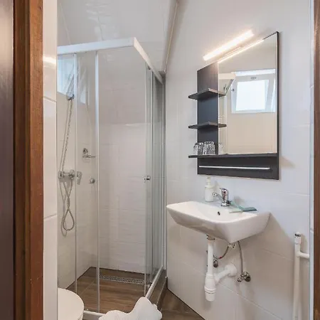 Bed & Breakfast Delanta Panzio Pécs
