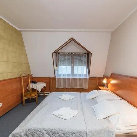 Bed & Breakfast Delanta Panzio Pecs