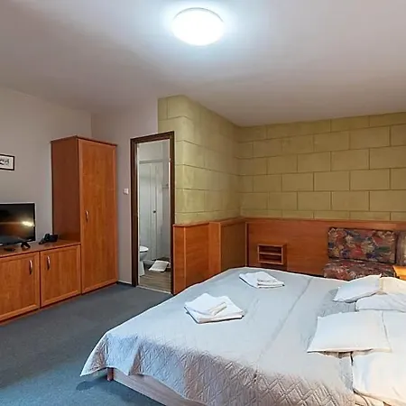 Bed & Breakfast Delanta Panzio Pécs