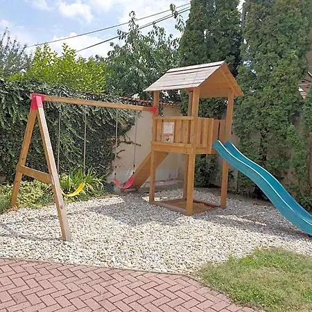 Bed & Breakfast Delanta Panzio Pécs